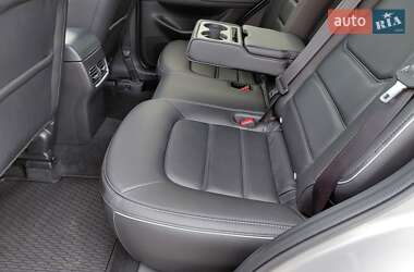 Внедорожник / Кроссовер Mazda CX-5 2023 в 