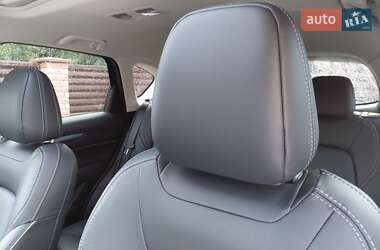 Внедорожник / Кроссовер Mazda CX-5 2023 в 