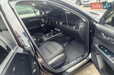 Внедорожник / Кроссовер Mazda CX-5 2018 в 
