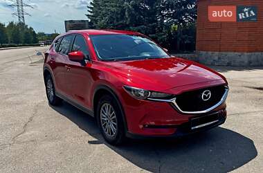 Внедорожник / Кроссовер Mazda CX-5 2017 в 