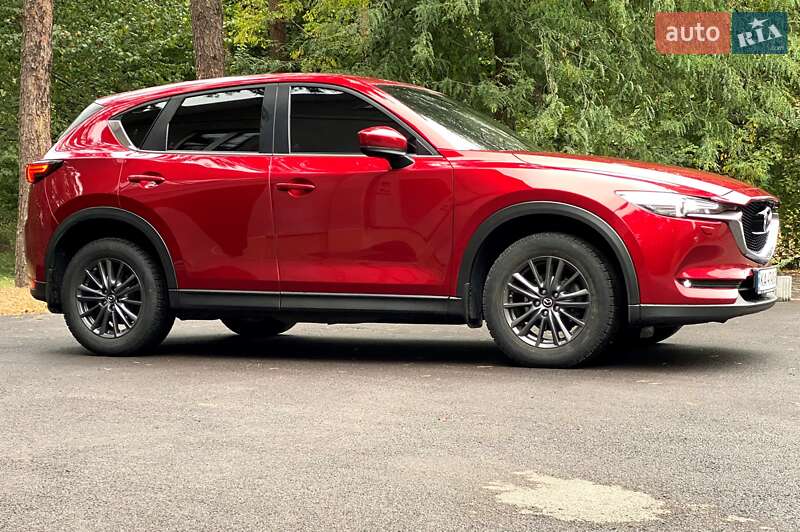 Внедорожник / Кроссовер Mazda CX-5 2019 в Киеве