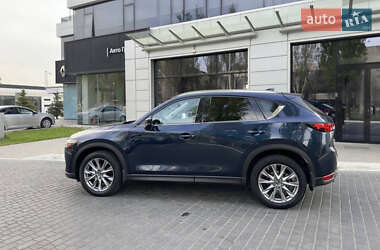Позашляховик / Кросовер Mazda CX-5 2019 в 
