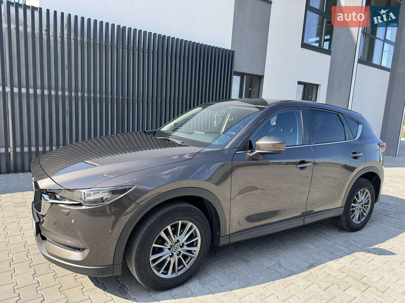 Внедорожник / Кроссовер Mazda CX-5 2017 в 