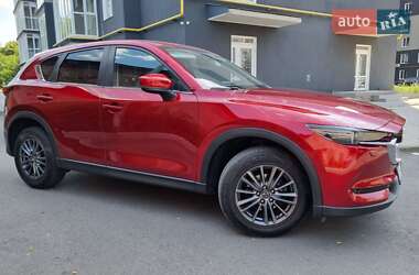 Внедорожник / Кроссовер Mazda CX-5 2018 в 
