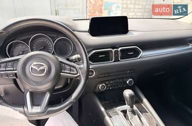 Внедорожник / Кроссовер Mazda CX-5 2018 в 