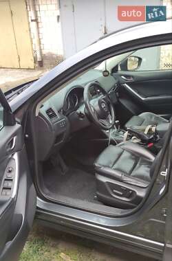 Внедорожник / Кроссовер Mazda CX-5 2012 в 