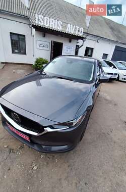 Внедорожник / Кроссовер Mazda CX-5 2017 в 