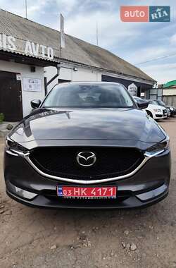 Внедорожник / Кроссовер Mazda CX-5 2017 в 
