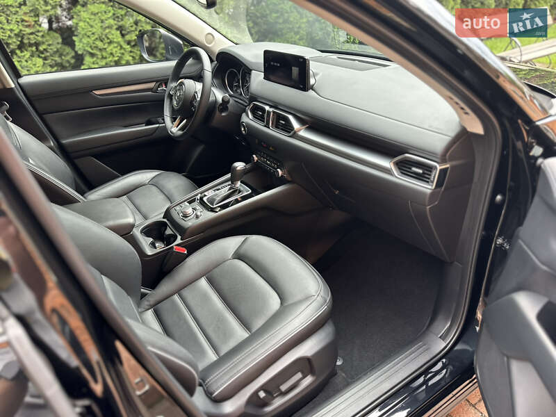 Внедорожник / Кроссовер Mazda CX-5 2024 в Киеве