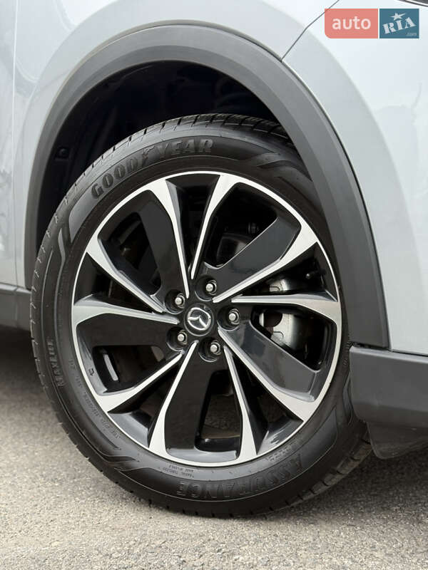 Внедорожник / Кроссовер Mazda CX-5 2022 в Днепре
