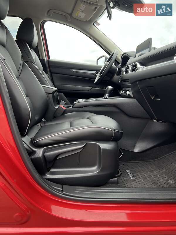 Внедорожник / Кроссовер Mazda CX-5 2024 в Киеве