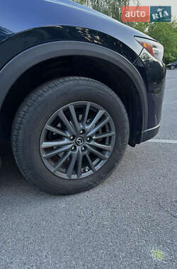 Внедорожник / Кроссовер Mazda CX-5 2020 в 