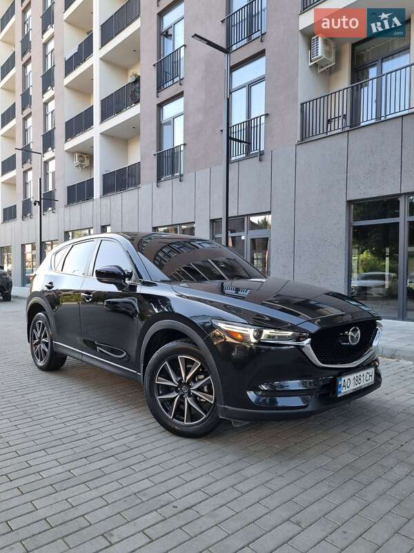 Позашляховик / Кросовер Mazda CX-5 2018 в Ужгороді