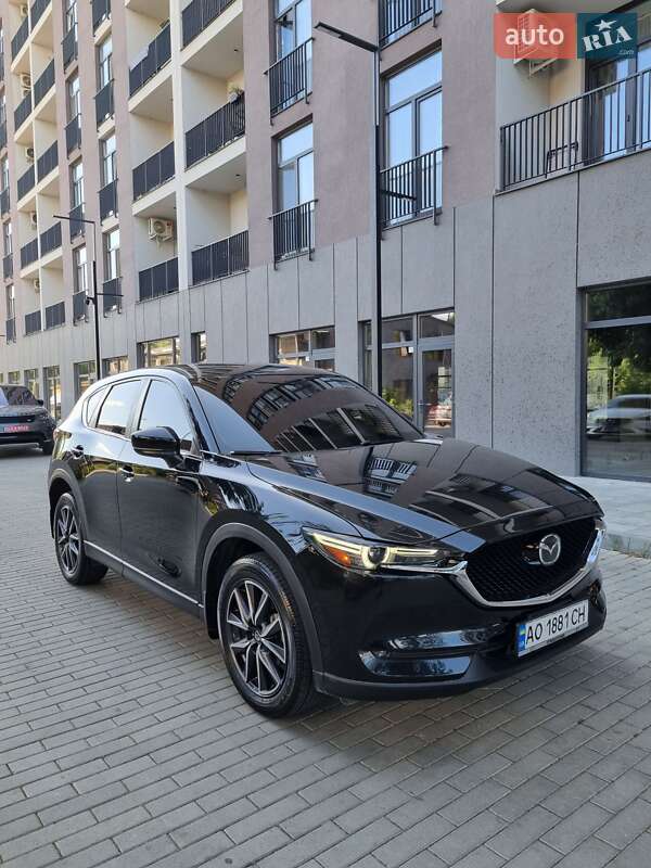 Позашляховик / Кросовер Mazda CX-5 2018 в Ужгороді