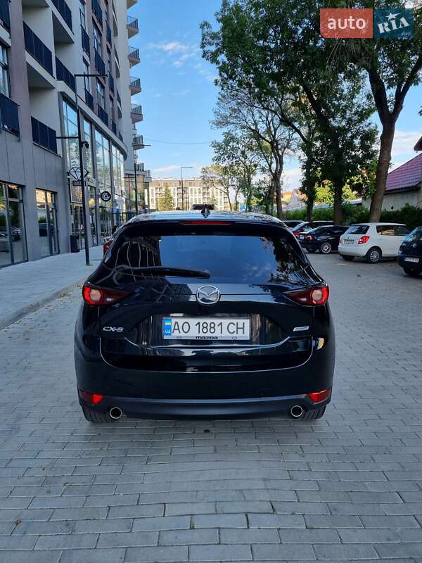 Позашляховик / Кросовер Mazda CX-5 2018 в Ужгороді