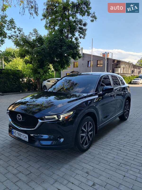 Позашляховик / Кросовер Mazda CX-5 2018 в Ужгороді