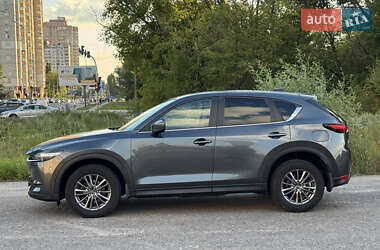 Внедорожник / Кроссовер Mazda CX-5 2018 в 