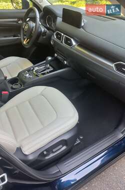 Внедорожник / Кроссовер Mazda CX-5 2023 в 