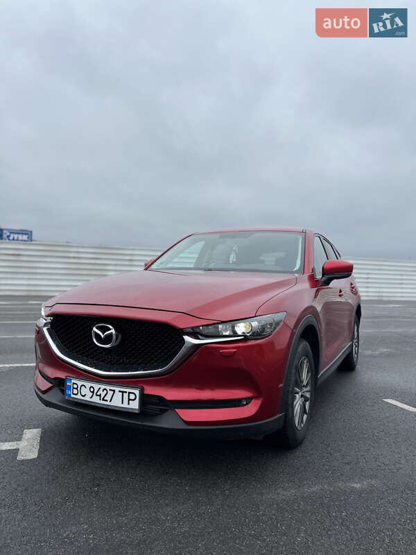 Внедорожник / Кроссовер Mazda CX-5 2017 в 