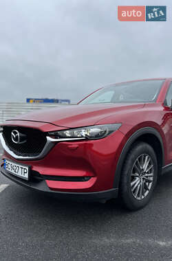 Внедорожник / Кроссовер Mazda CX-5 2017 в 