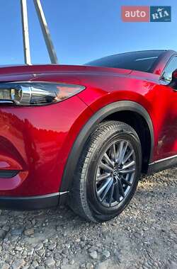 Позашляховик / Кросовер Mazda CX-5 2020 в 
