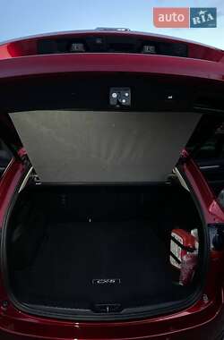 Позашляховик / Кросовер Mazda CX-5 2020 в 