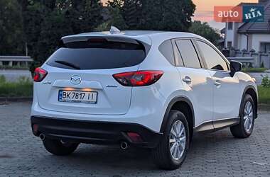 Внедорожник / Кроссовер Mazda CX-5 2015 в 