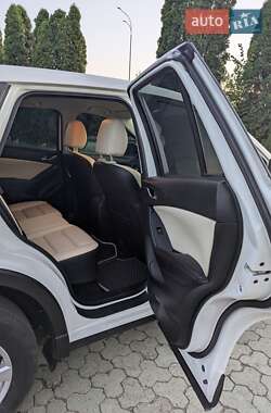 Внедорожник / Кроссовер Mazda CX-5 2015 в 