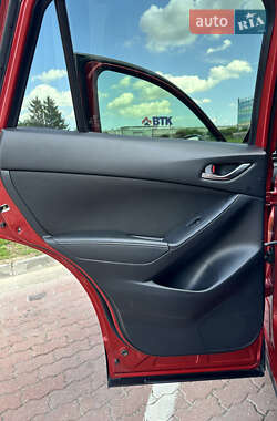 Внедорожник / Кроссовер Mazda CX-5 2015 в 