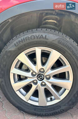 Внедорожник / Кроссовер Mazda CX-5 2015 в 