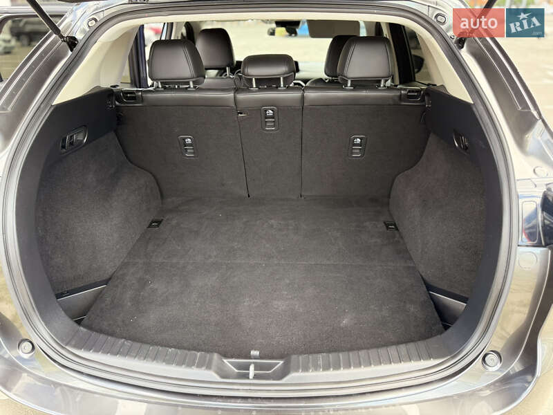 Внедорожник / Кроссовер Mazda CX-5 2020 в Киеве