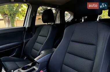 Внедорожник / Кроссовер Mazda CX-5 2016 в 