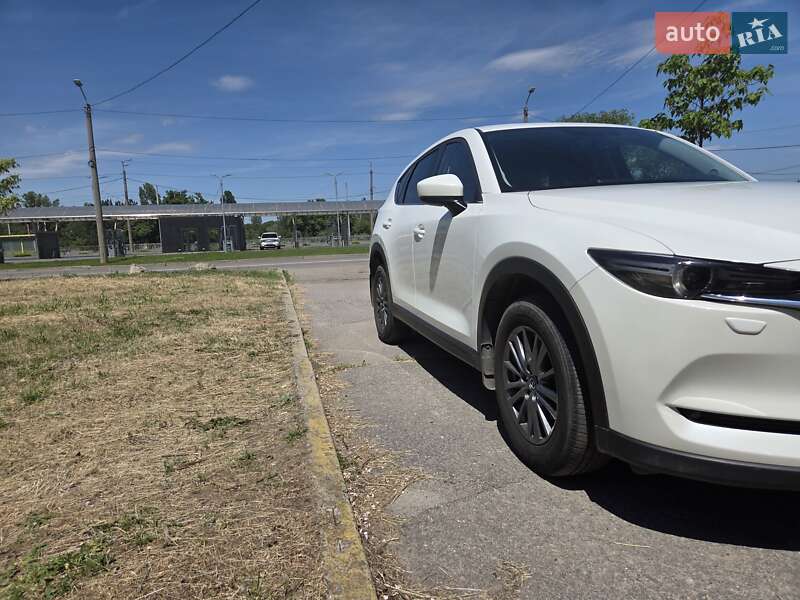 Внедорожник / Кроссовер Mazda CX-5 2017 в Днепре