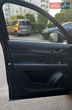 Внедорожник / Кроссовер Mazda CX-5 2018 в 