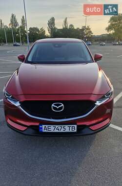 Позашляховик / Кросовер Mazda CX-5 2017 в Дніпрі