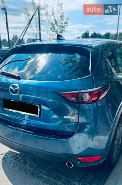 Внедорожник / Кроссовер Mazda CX-5 2018 в 