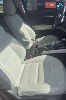 Внедорожник / Кроссовер Mazda CX-5 2017 в 