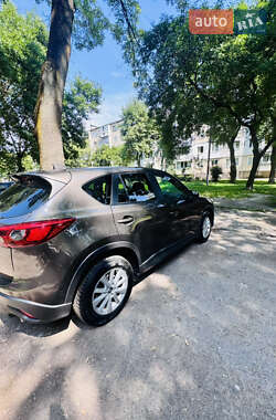 Внедорожник / Кроссовер Mazda CX-5 2015 в 