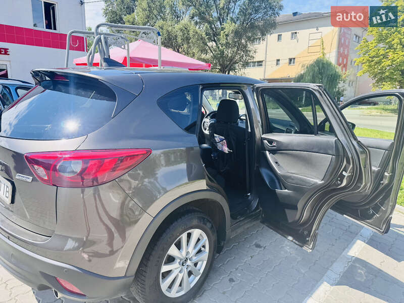 Внедорожник / Кроссовер Mazda CX-5 2015 в Калуше