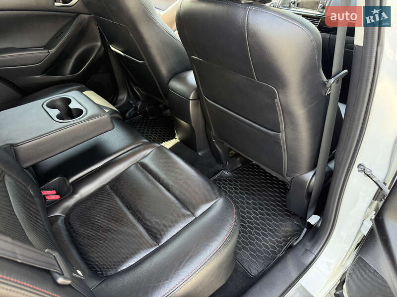 Внедорожник / Кроссовер Mazda CX-5 2012 в Золочеве