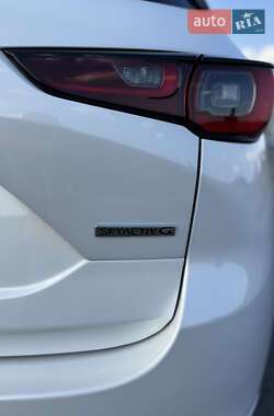 Внедорожник / Кроссовер Mazda CX-5 2023 в 