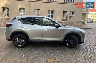 Внедорожник / Кроссовер Mazda CX-5 2018 в 