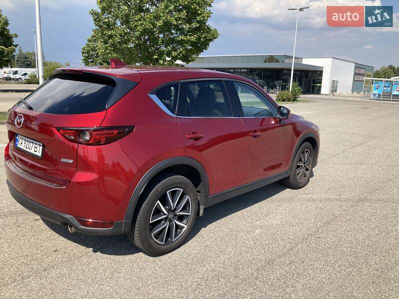 Внедорожник / Кроссовер Mazda CX-5 2017 в Киеве