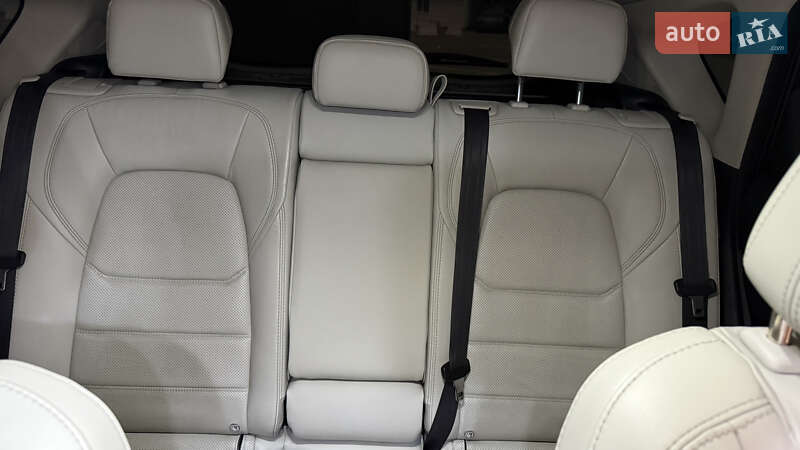 Внедорожник / Кроссовер Mazda CX-5 2017 в Черновцах