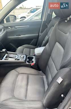 Внедорожник / Кроссовер Mazda CX-5 2017 в 