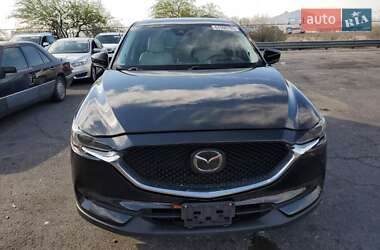 Внедорожник / Кроссовер Mazda CX-5 2018 в 