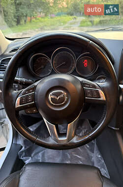 Внедорожник / Кроссовер Mazda CX-5 2015 в 
