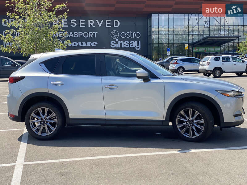 Внедорожник / Кроссовер Mazda CX-5 2019 в Киеве