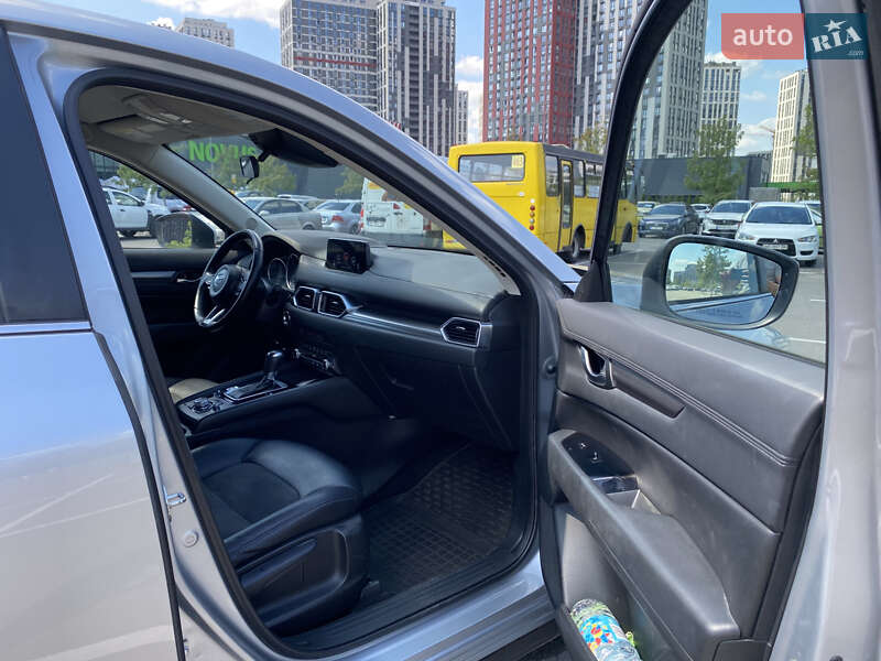 Внедорожник / Кроссовер Mazda CX-5 2019 в Киеве
