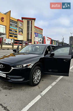 Внедорожник / Кроссовер Mazda CX-5 2017 в 